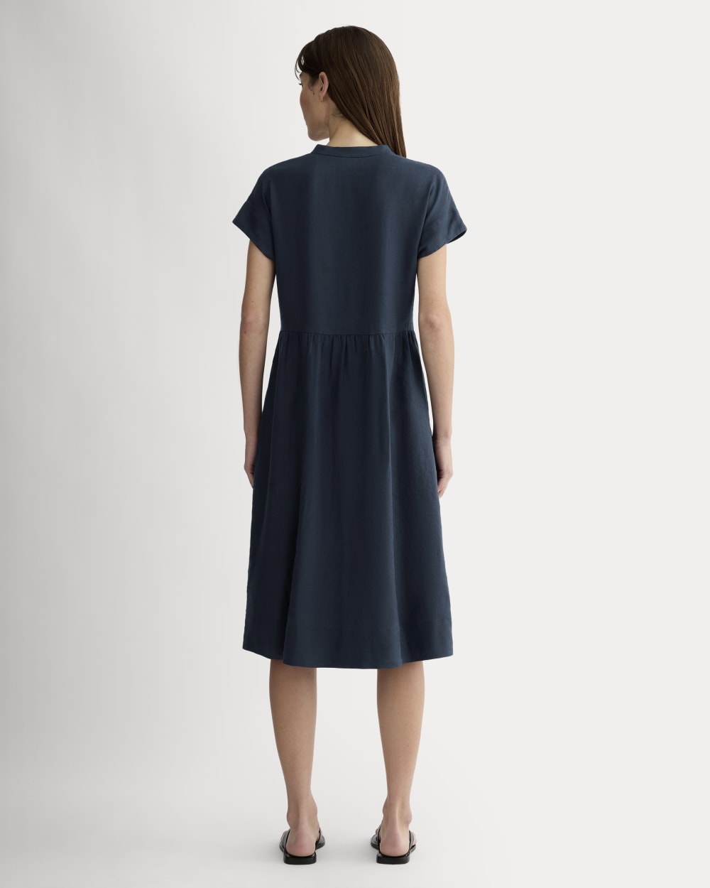 The Craft Dress in Linen | Navy Everlane The Craft Dress in Linen | Navy Everlane