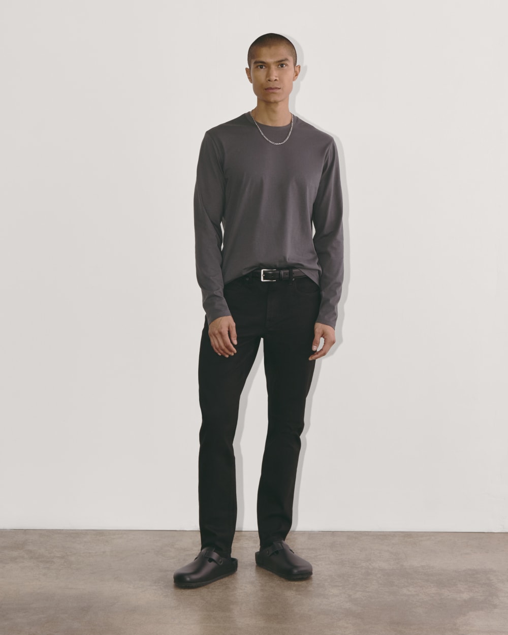 mens-essential-organic-ls-tee-uniform-graphite | alt