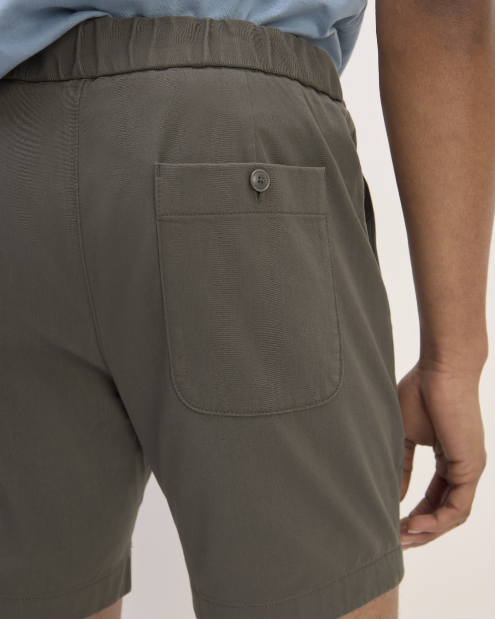 The Pull-On Performance Chino Short | Slate Grey – Everlane