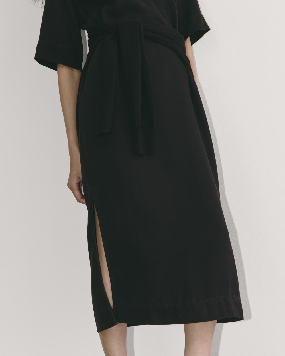 The Relaxed T-Shirt Dress in Buttersoft | Black Everlane The Relaxed T-Shirt Dress in Buttersoft | Black Everlane