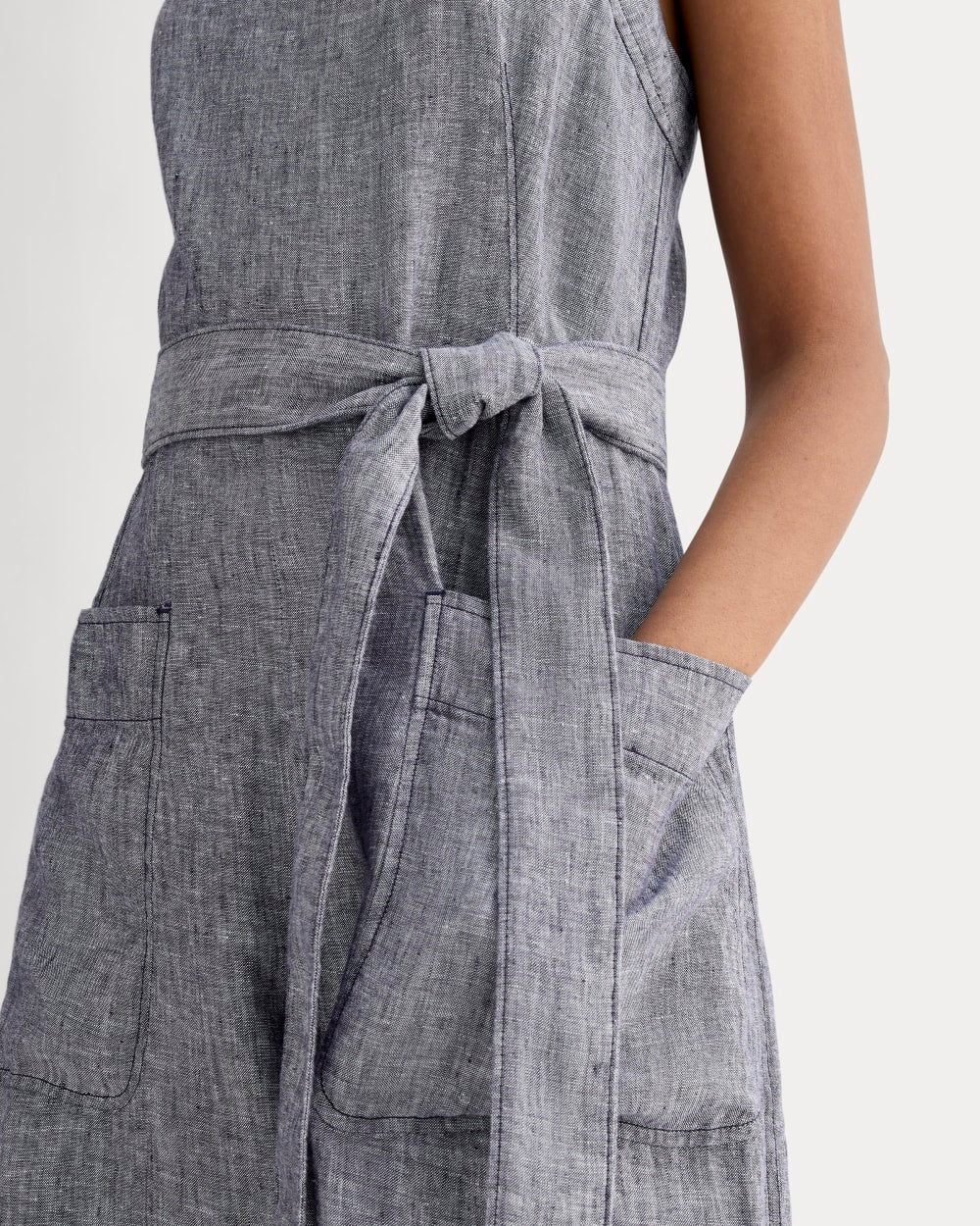The Utility Coverall in Linen | Navy Chambray – Everlane