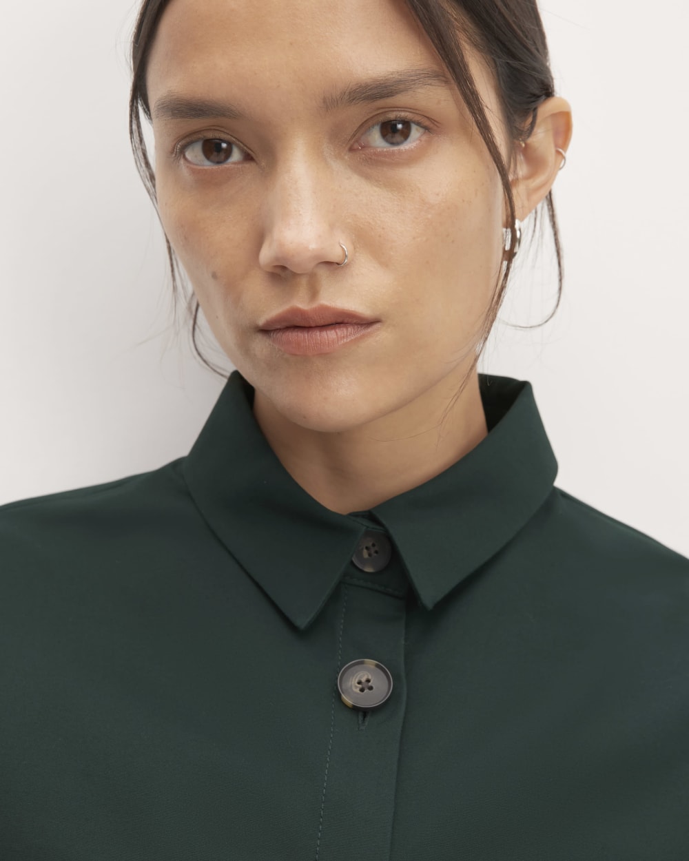 womens-structured-cotton-cropped-shirt-scarab