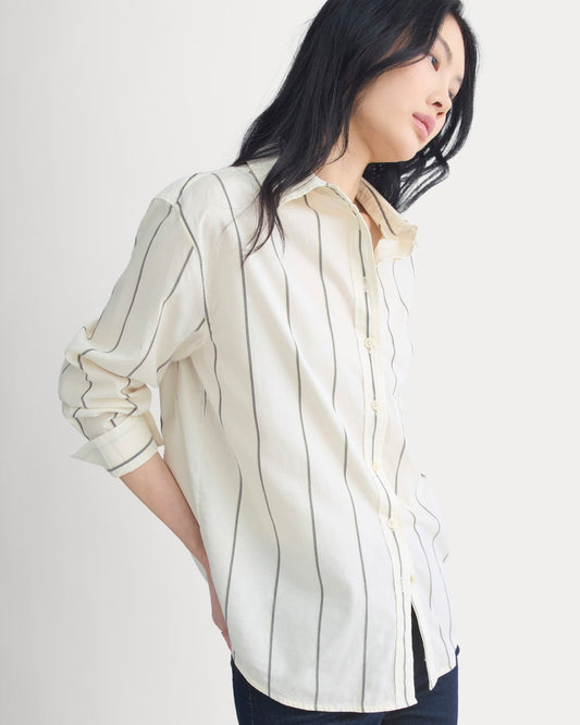 womens-everyday-shirt-in-silky-cotton-gardenia-meteorite | primary