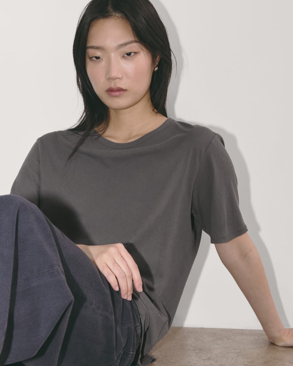 The Air Tee | Graphite – Everlane