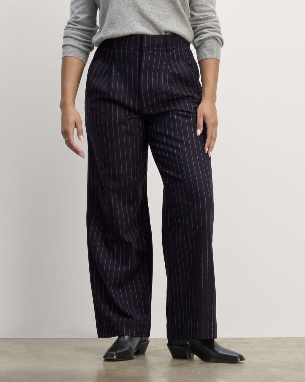 womens-wool-draper-pant-navy-white