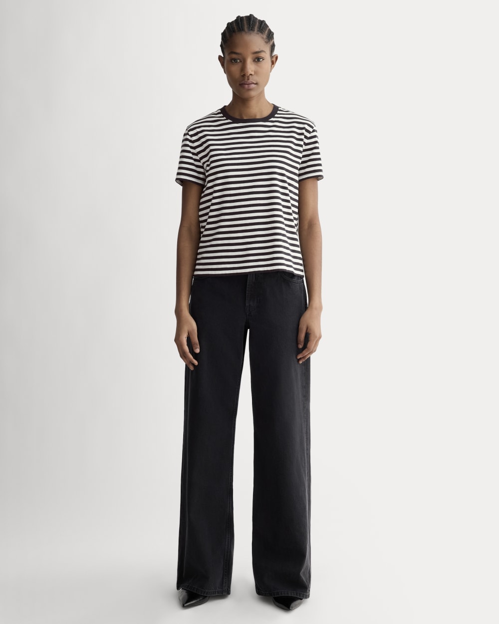 The Box-Cut Tee in Essential Cotton | Bone / Black | No Pocket