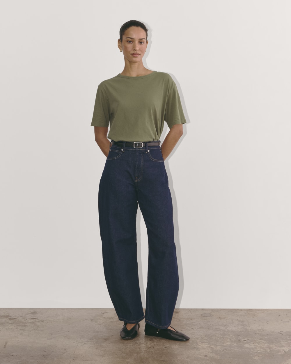 womens-air-oversized-crew-tee-new-kalamata