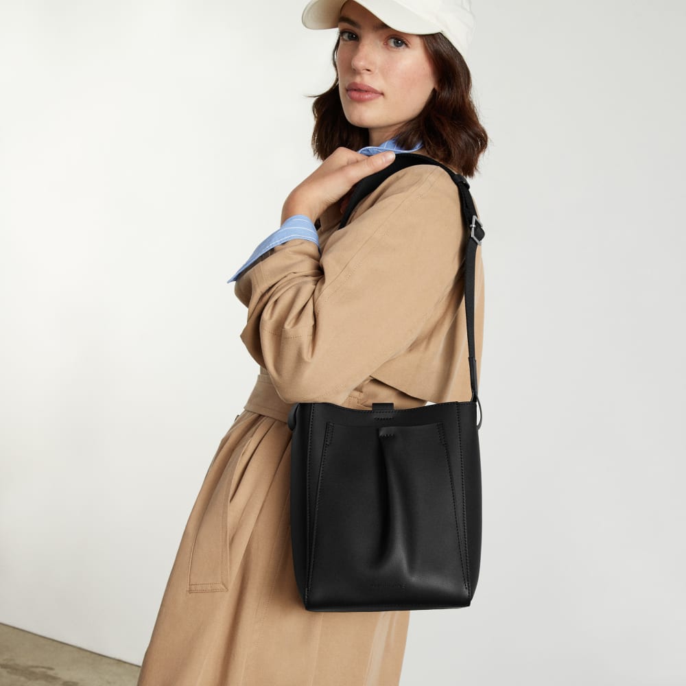 The Mini Studio Bag | Black – Everlane