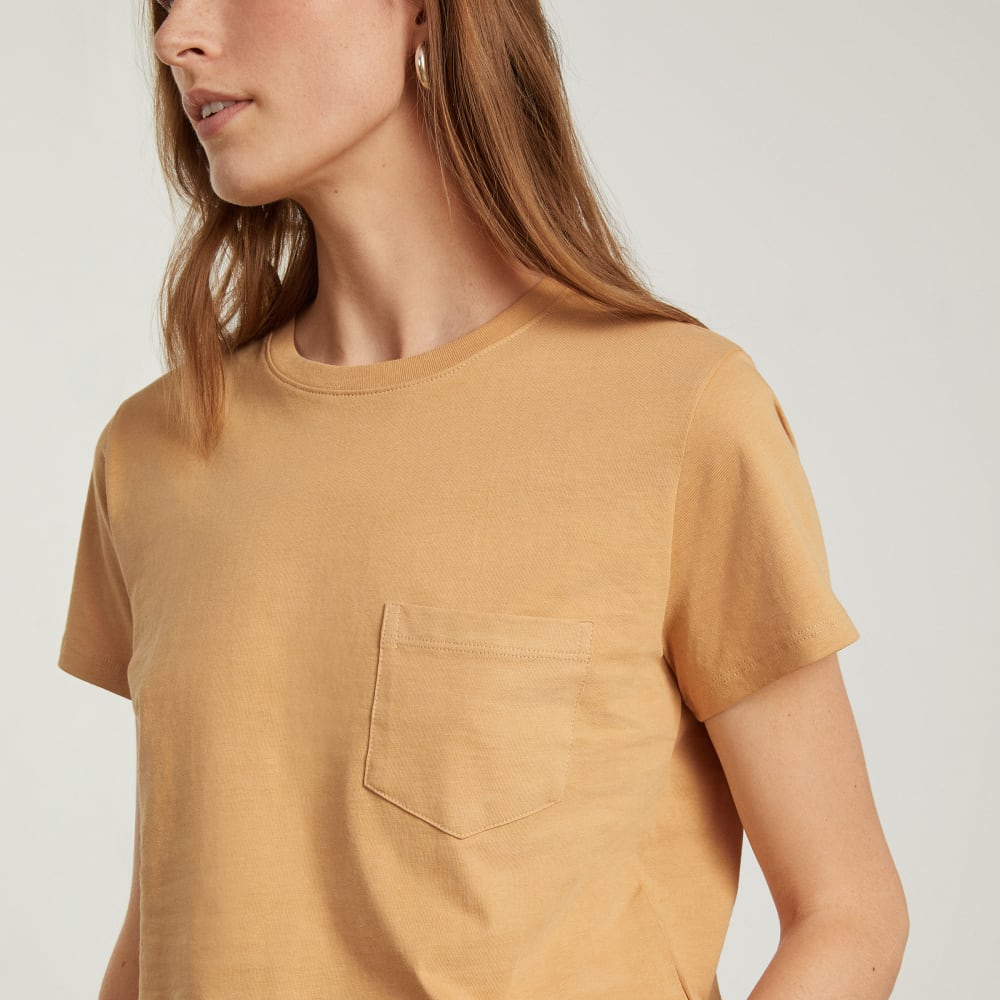 womens-organic-cotton-box-cut-pocket-tee-iced-coffee