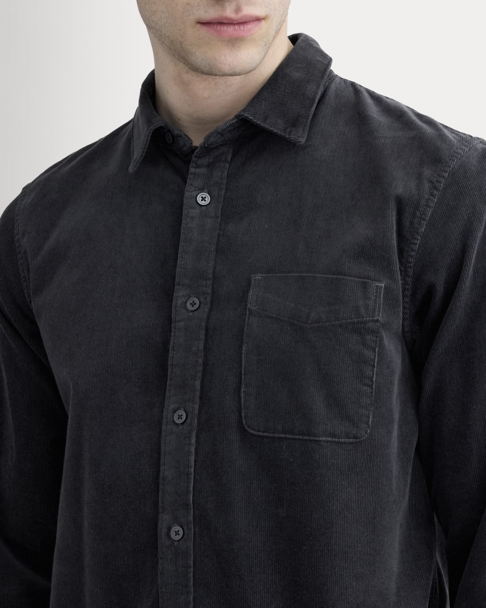 The Classic Shirt in Corduroy | Graphite – Everlane