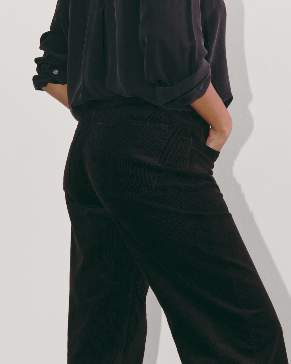 womens-corduroy-mid-way-pant-black
