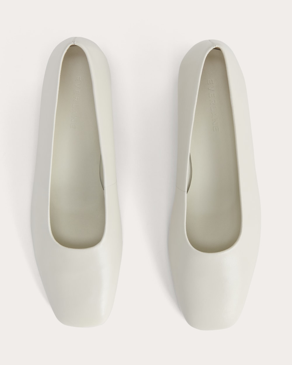 womens-gallery-pump-canvas | alt
