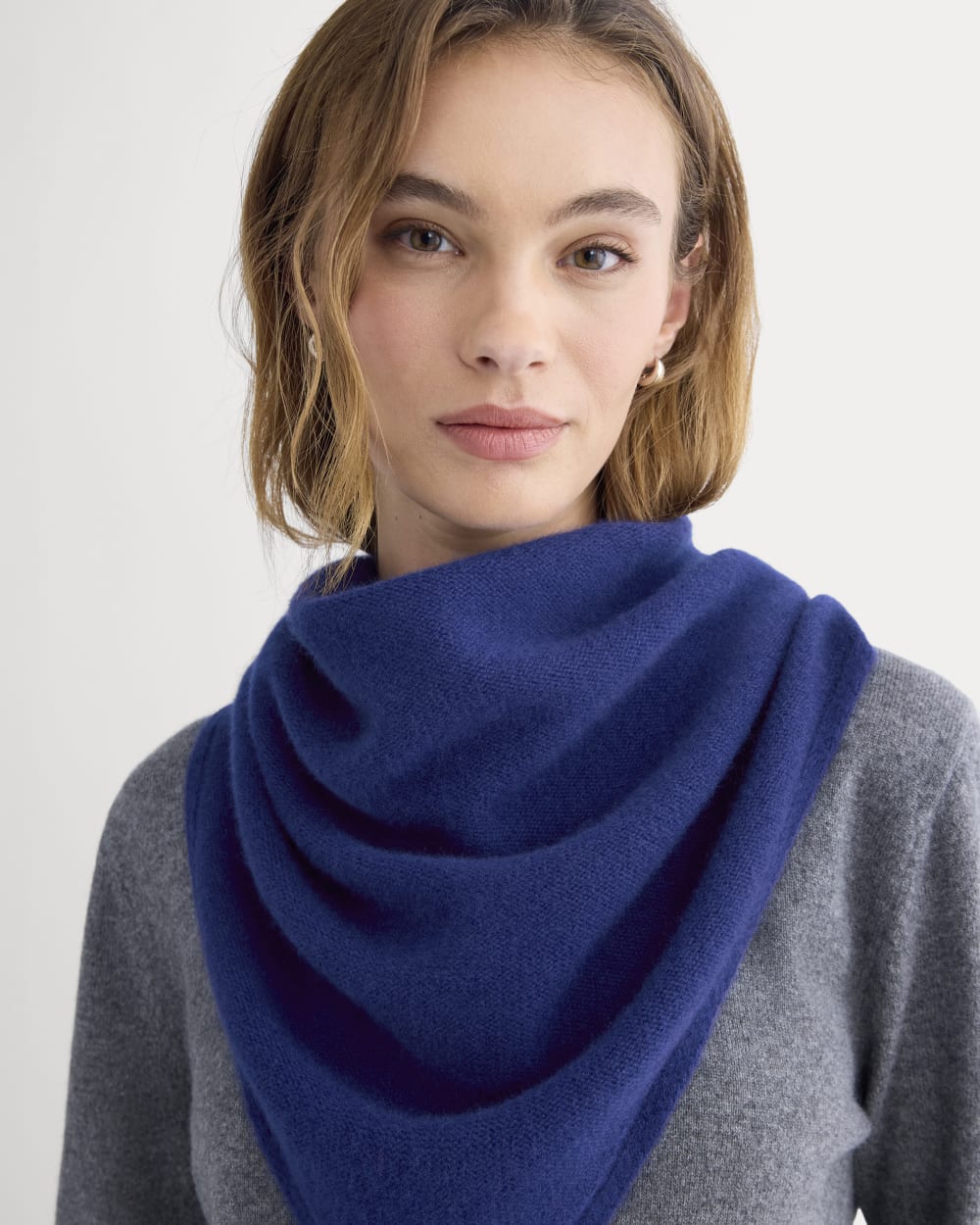 unisex-cashmere-lovergirl-kercheif-cobalt | alt
