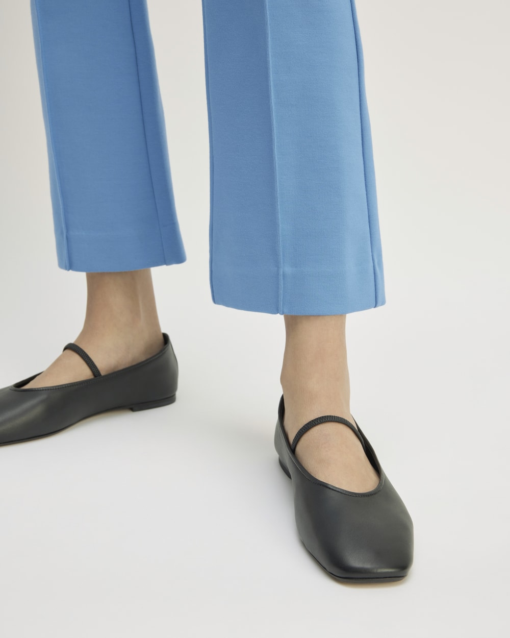 womens-dream-kick-flare-pant-heritage-blue