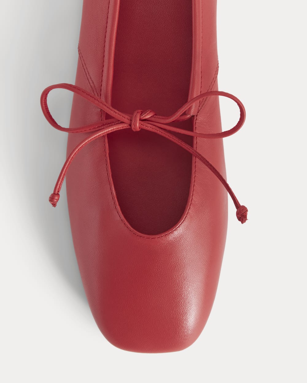 womens-leather-keyhole-flat-classic-red