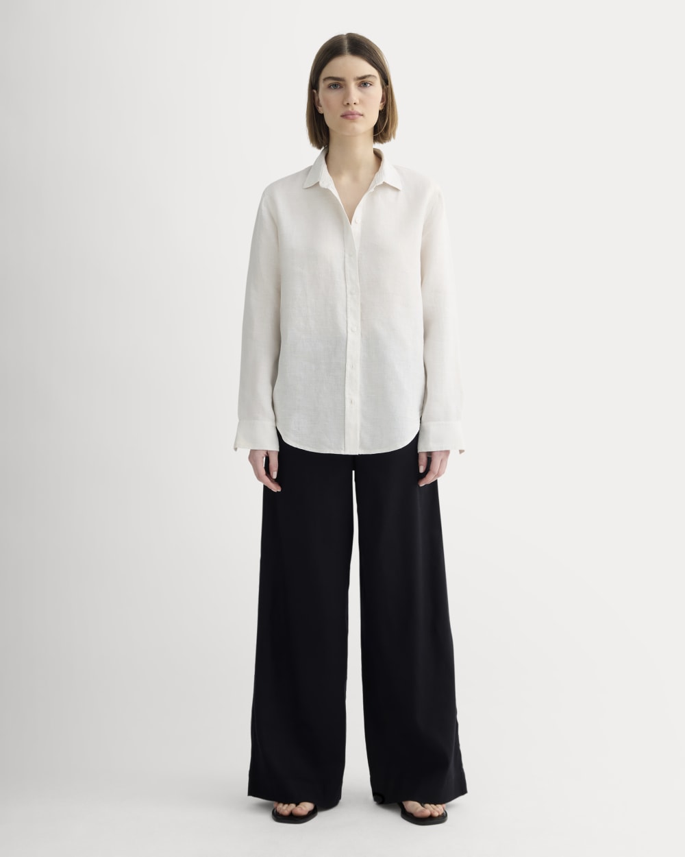 womens-relaxed-linen-shirt-natural-chambray