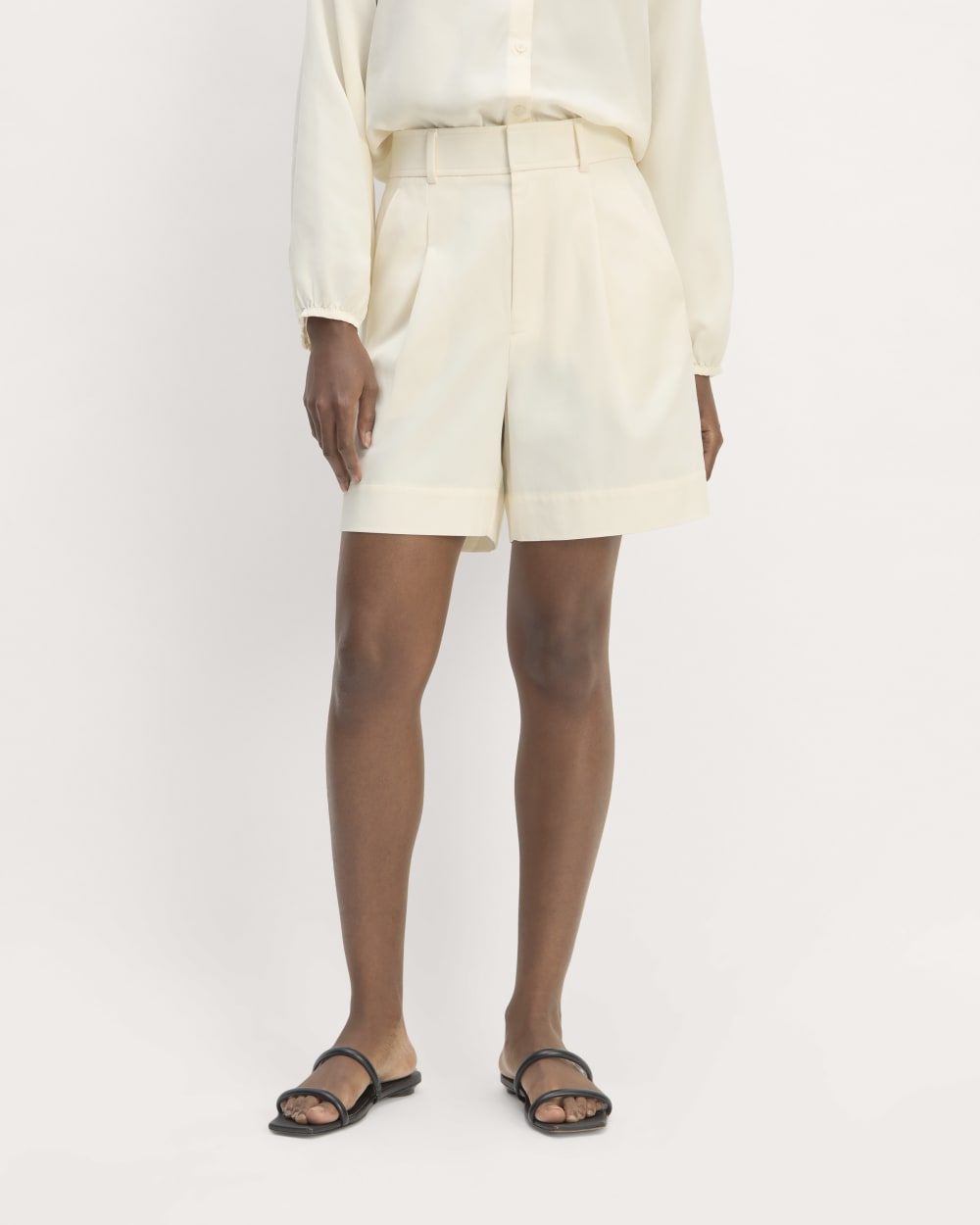womens-tencel-way-high-drape-short-canvas