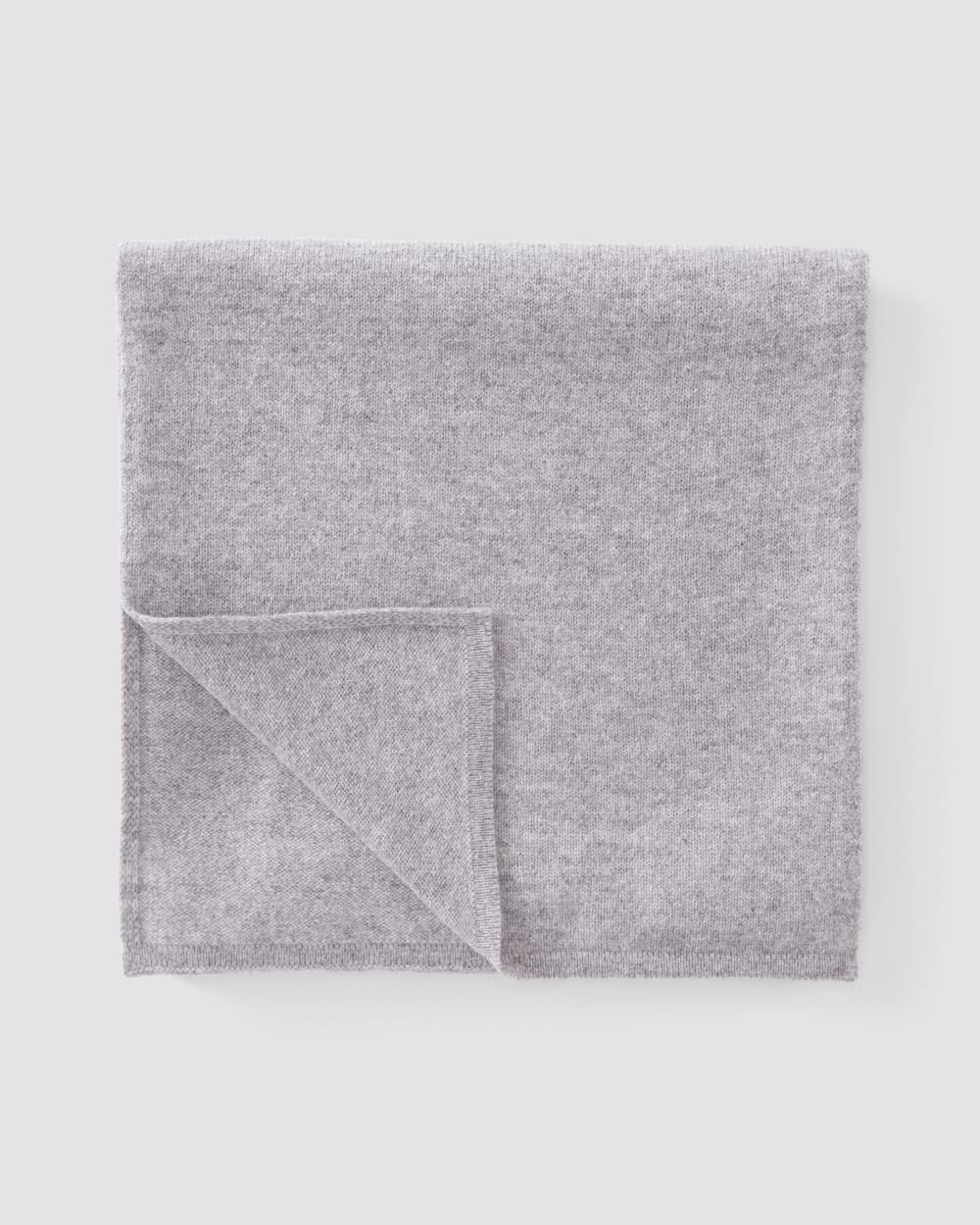 womens-recashmere-scarf-heathered-grey