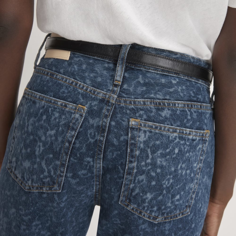 womens-90s-cheeky-straight-jean-dark-painterly-strokes