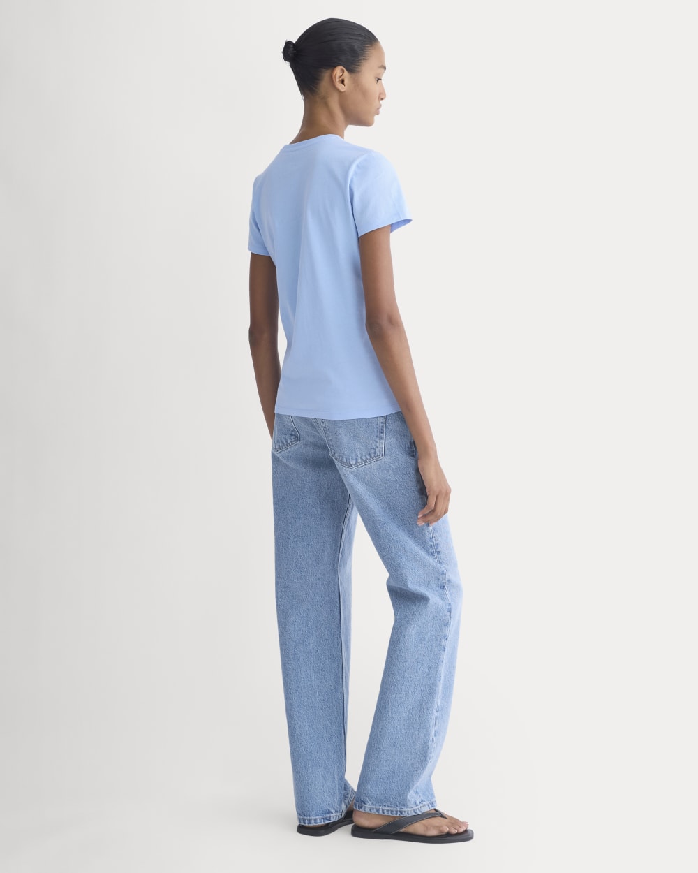 womens-organic-cotton-slim-crew-tee-open-air