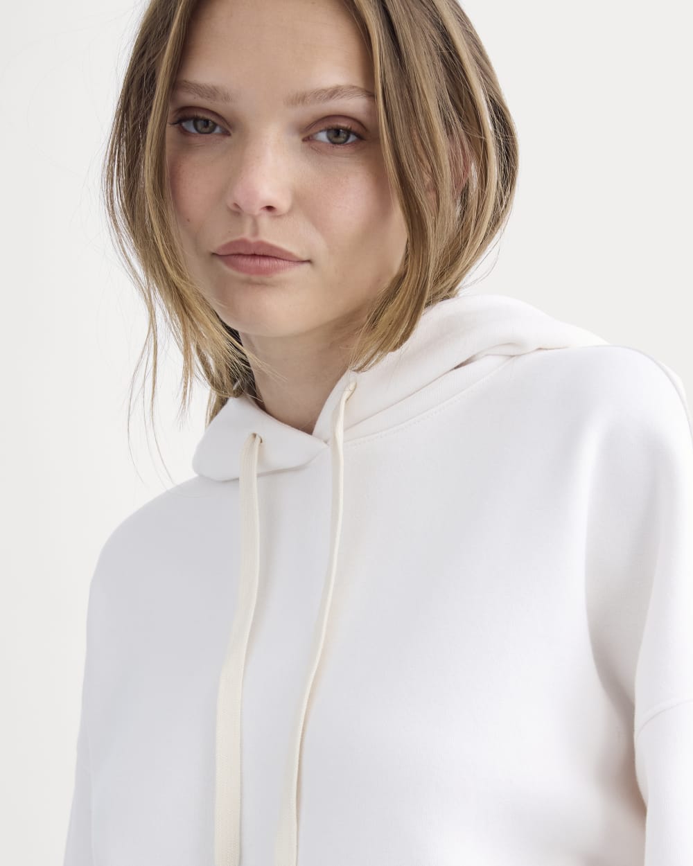 womens-cropped-luxe-fleece-hoodie-bone