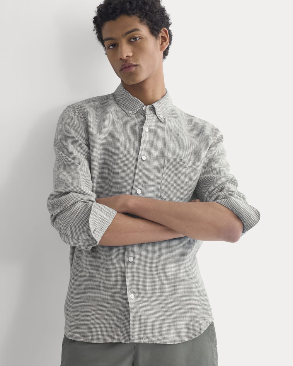 The Classic Shirt in Linen from Everlane - $98