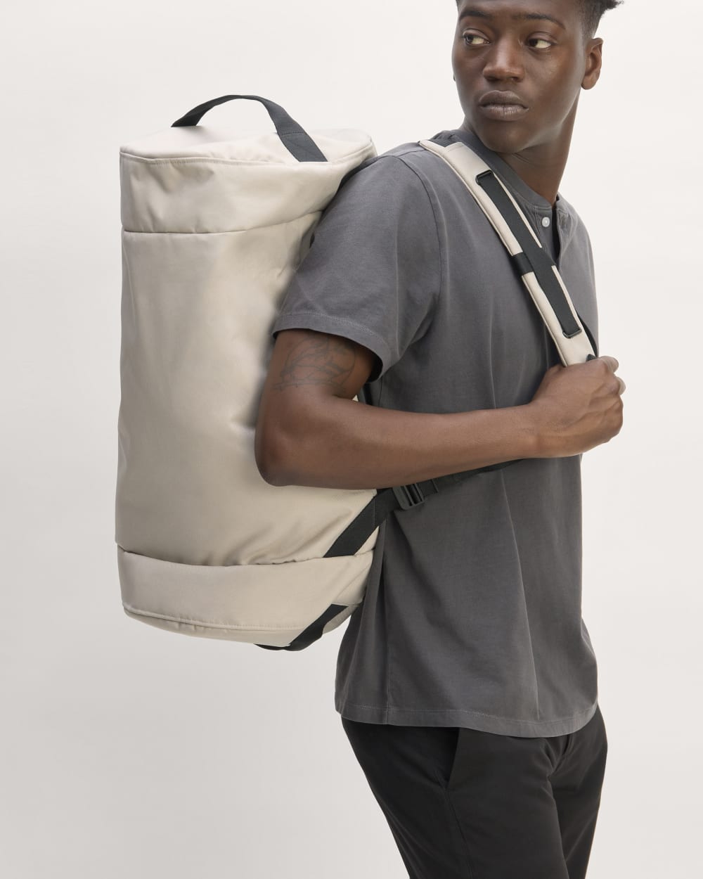 mens-renew-transit-duffle-warm-quartz
