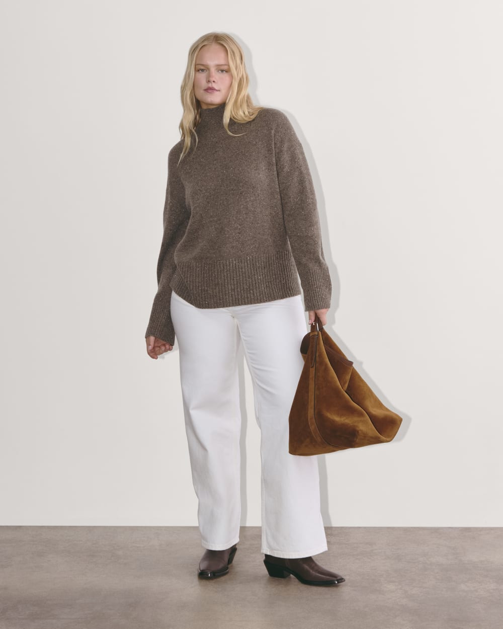 womens-cashmere-boxy-turtleneck-sweater-taupe-brown-donegal