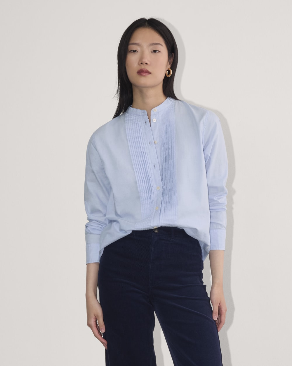 womens-tuxedo-shirt-in-silky-cotton-light-blue | primary