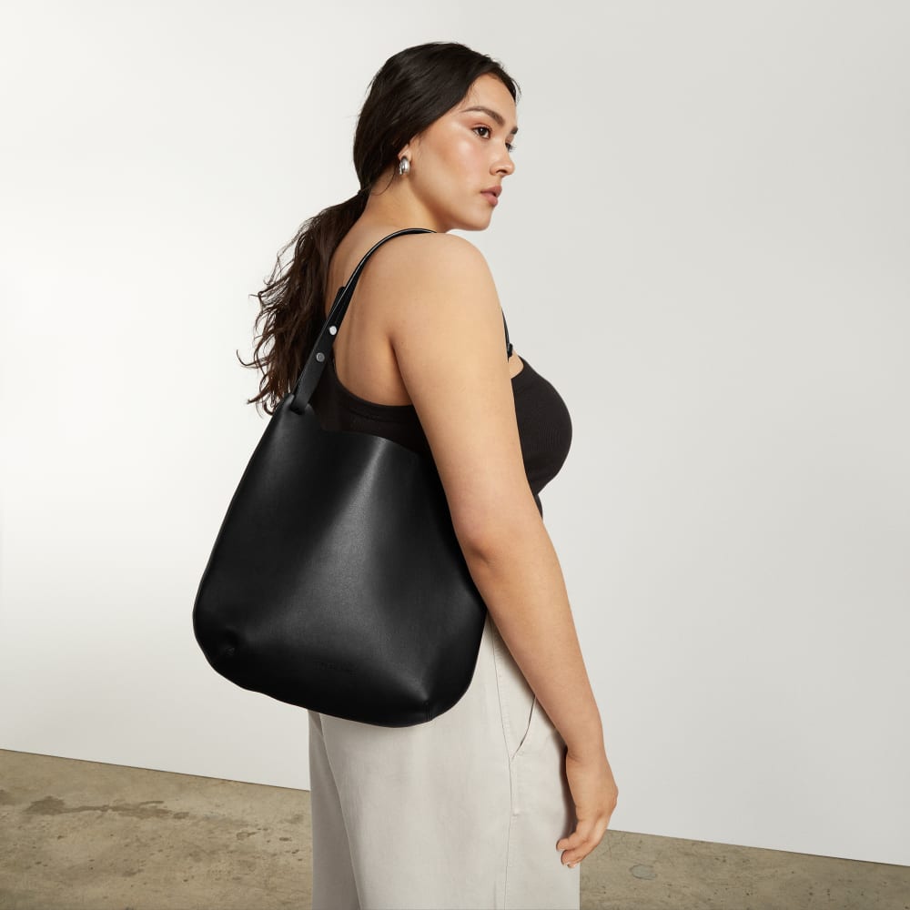 womens-cactus-leather-small-hobo-black | alt