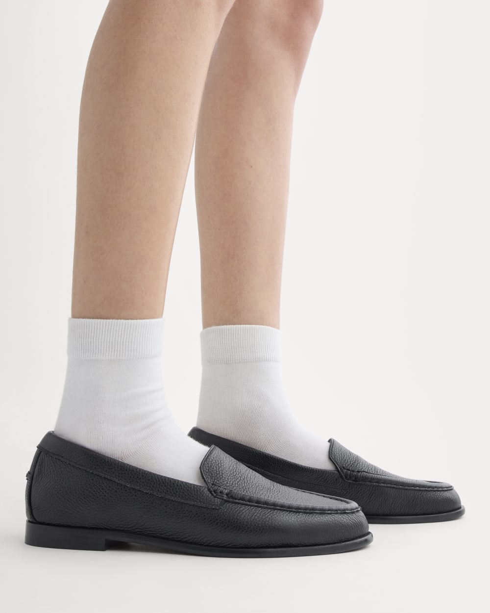 womens-italian-leather-loafer-black