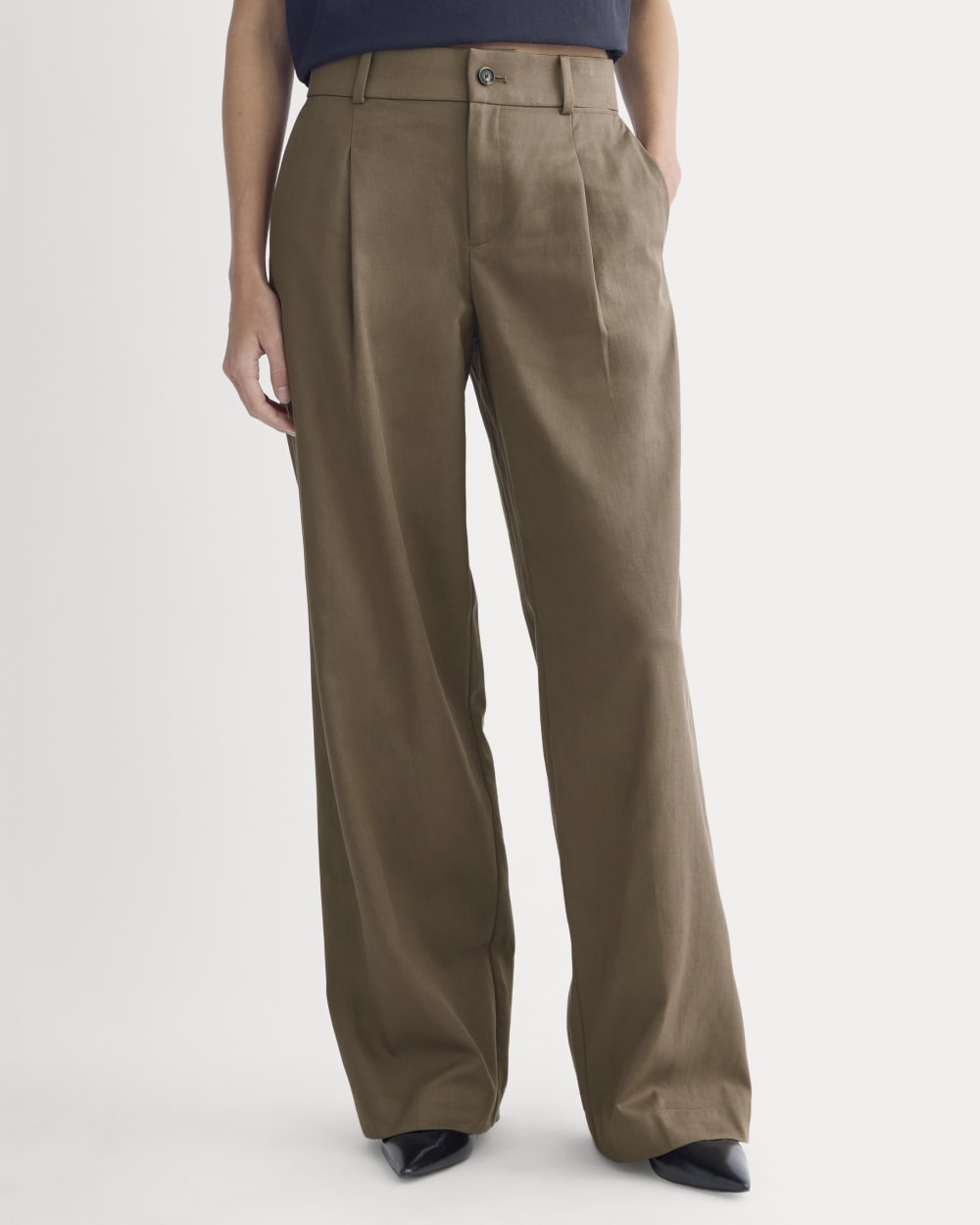 Wide-Leg Trouser in Buttersmooth | Deep Taupe | 30