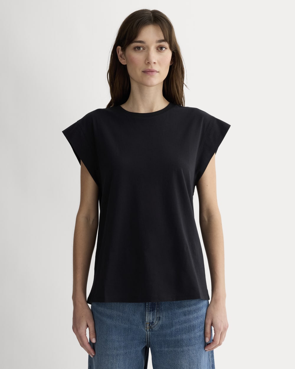 The Muscle Tee in Essential Cotton