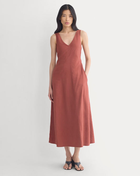 womens-deep-v-seamed-dress-stretch-linen-henna-red | primary