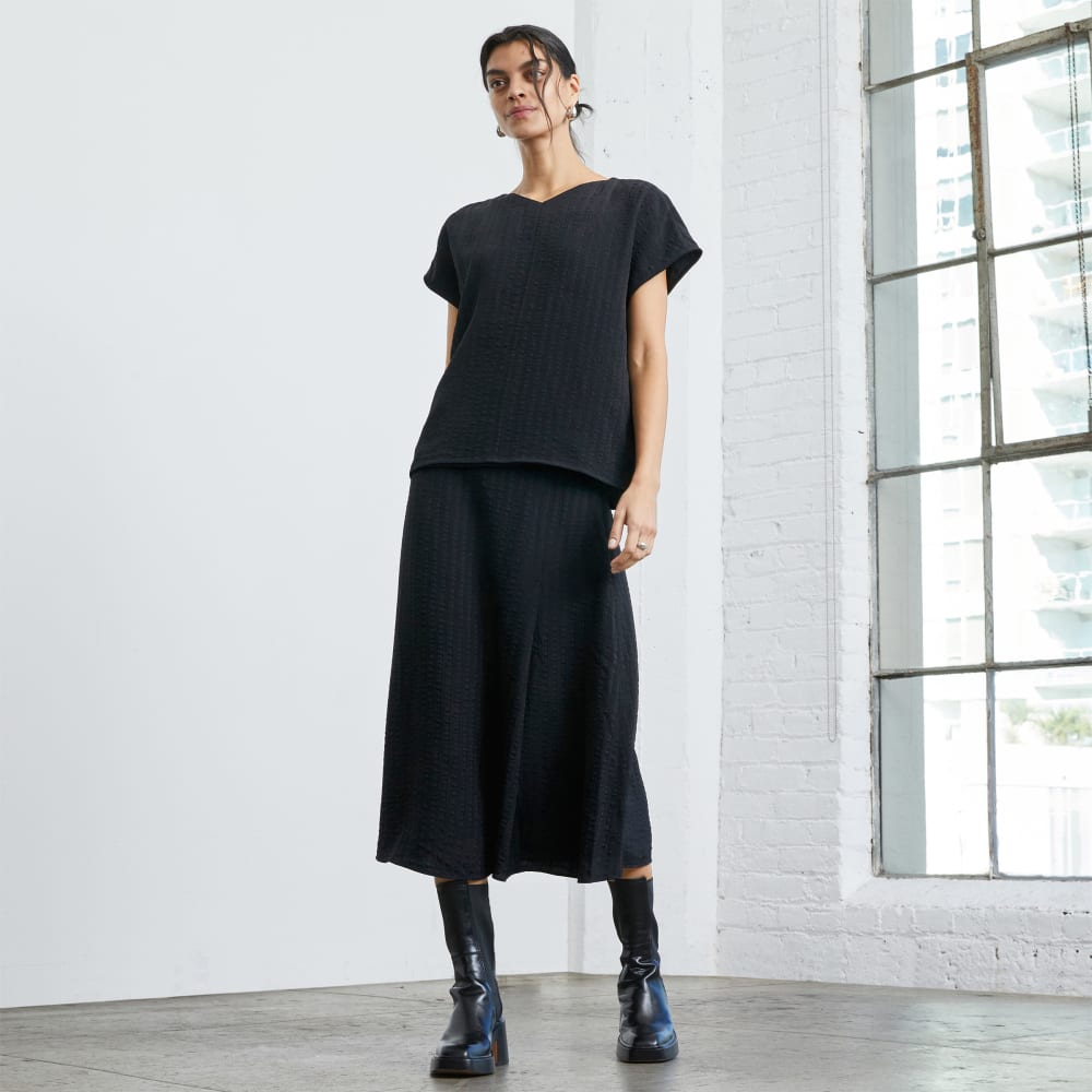 womens-city-stripe-v-neck-top-black