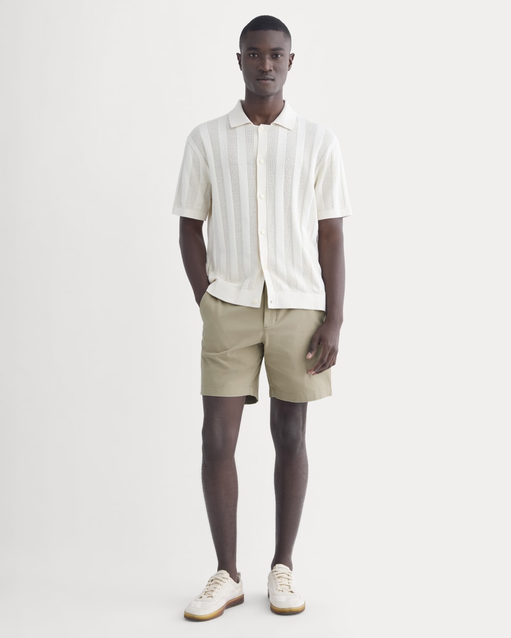 mens-pull-on-perf-chino-short-trench-coat-khaki