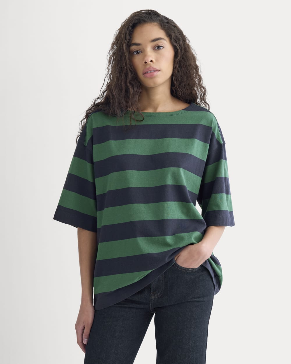 womens-mariner-tee-navy-hunter-green | primary