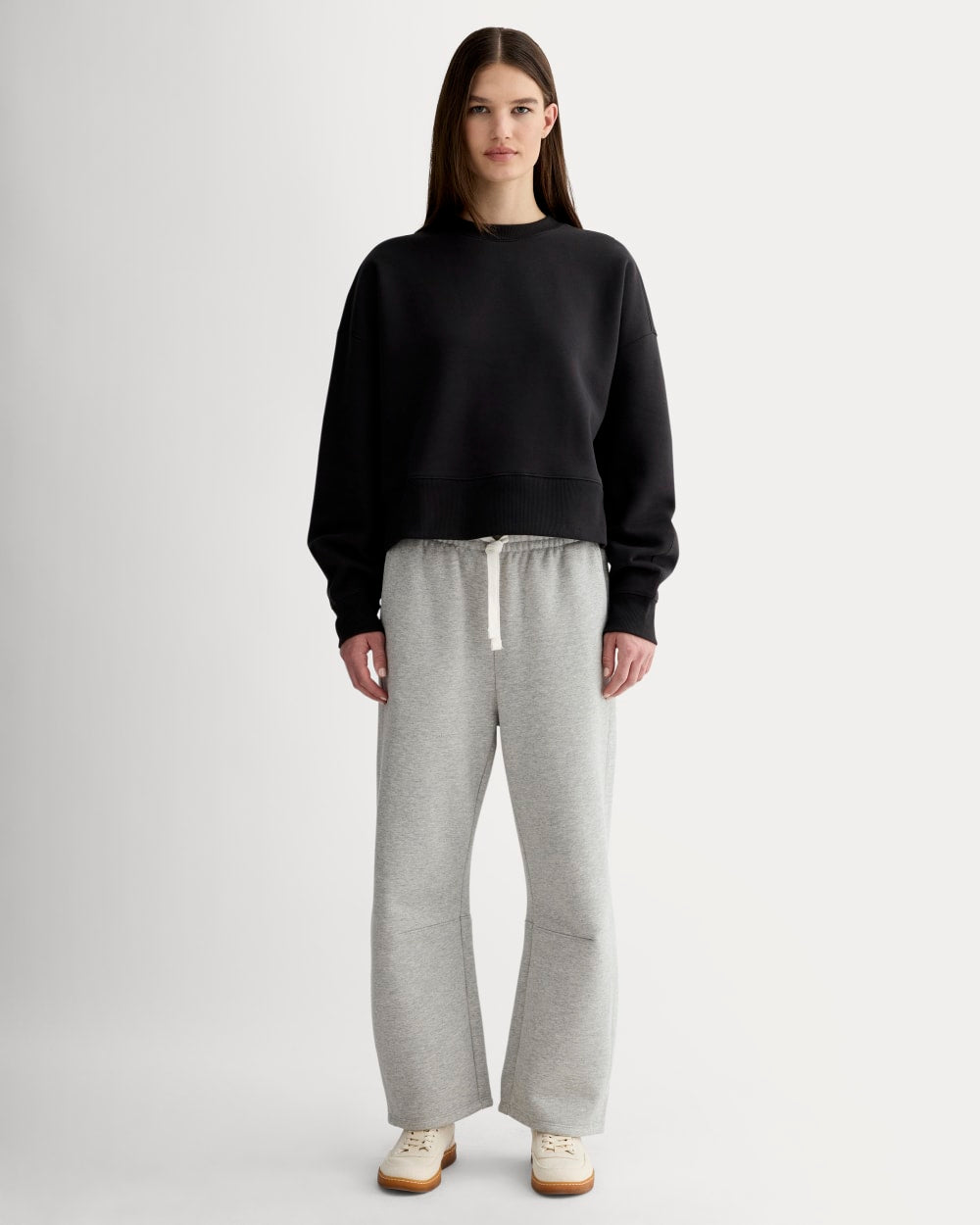 womens-laid-back-fleece-sweatpant-heathered-grey | primary