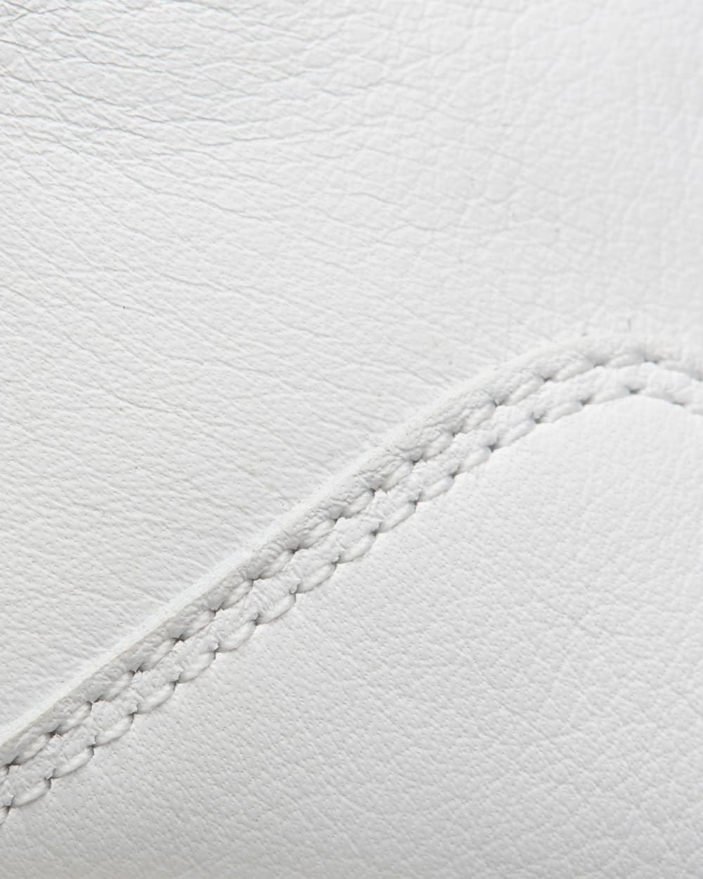 womens-court-sneaker-white