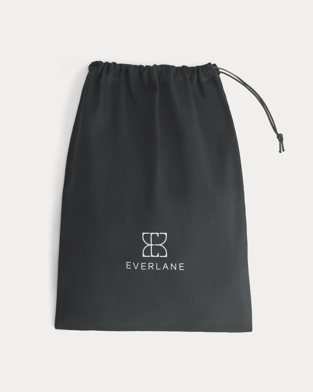 womens-italian-leather-almond-toe-pump-crema