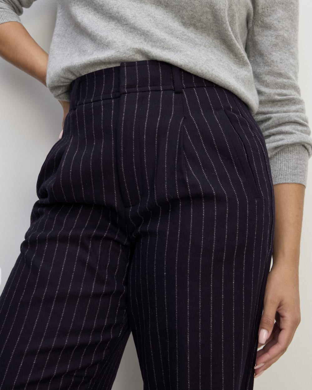 womens-wool-draper-pant-navy-white