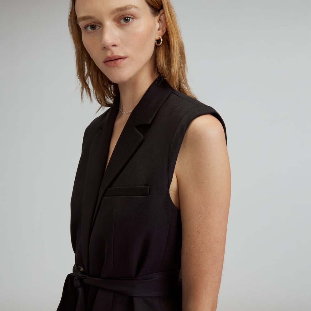 womens-tencel-sleeveless-blazer-black