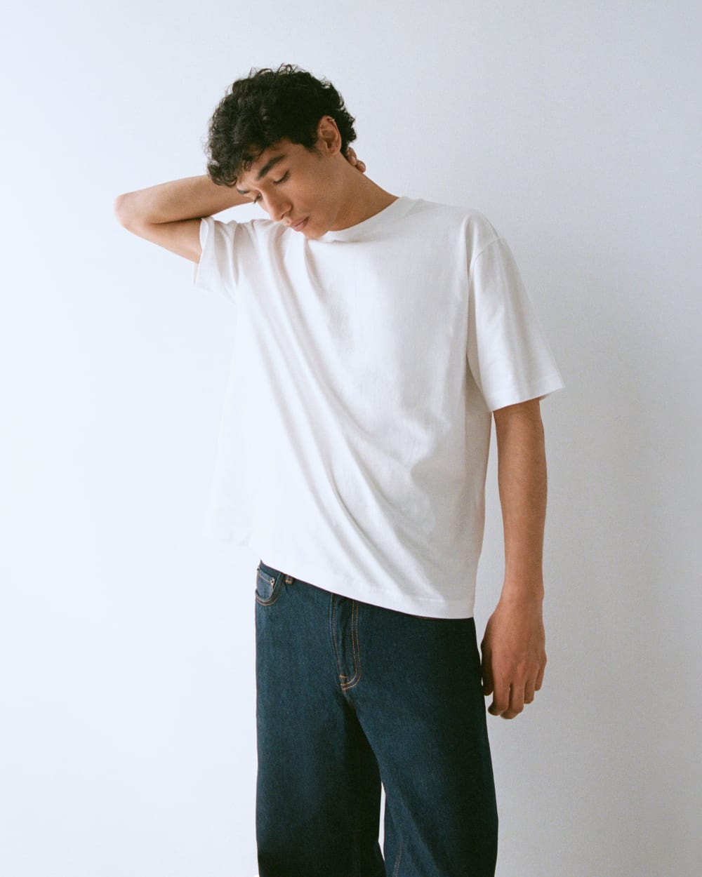mens-archive-cotton-relaxed-fit-crew-white