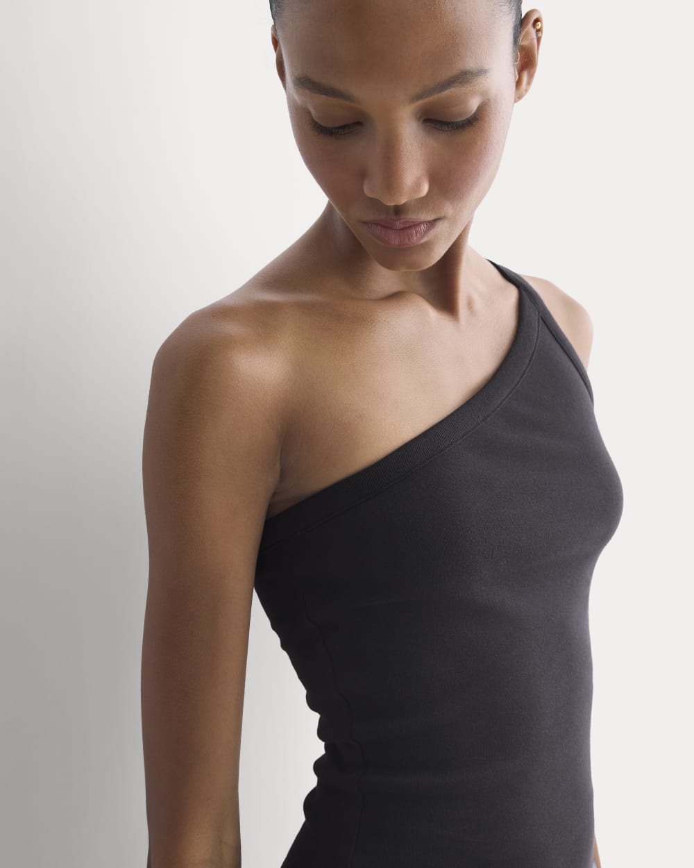 RetroSoft Cotton One-Shoulder Tank | Black – Everlane