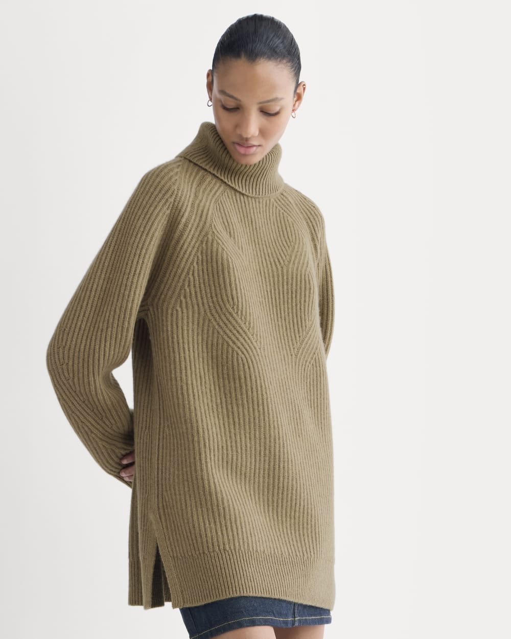 womens-cocoon-turtleneck-wool-cashmere-toast | primary