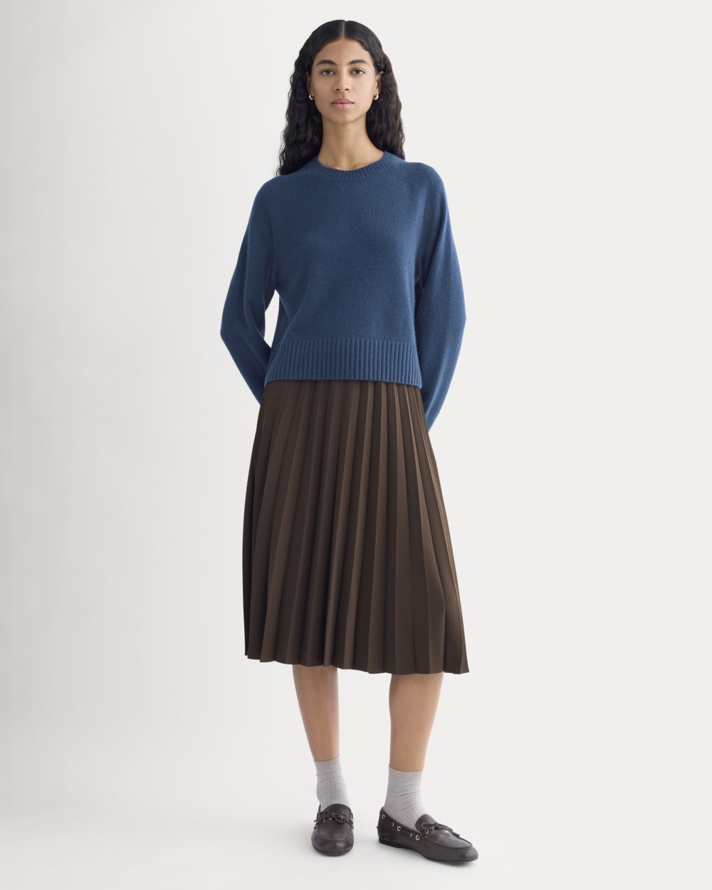 The Boxy Crew in Cashmere | Heather Charcoal