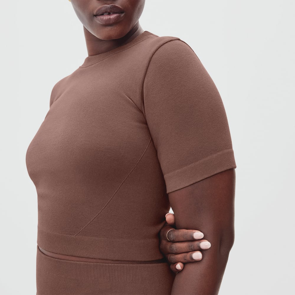 womens-seamless-tee-acorn | alt