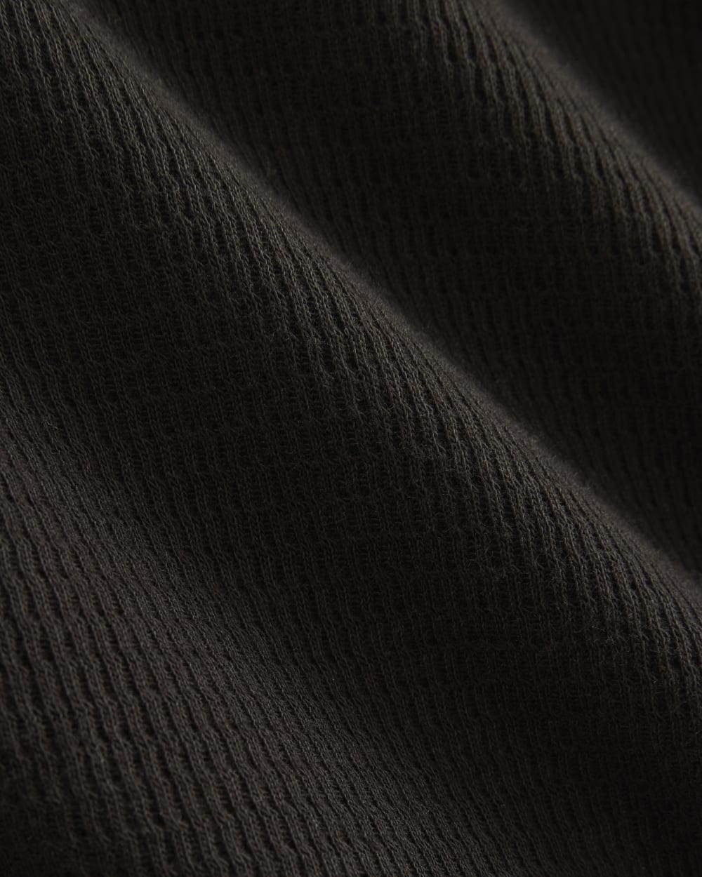 mens-thermal-cozy-waffle-crew-black | alt