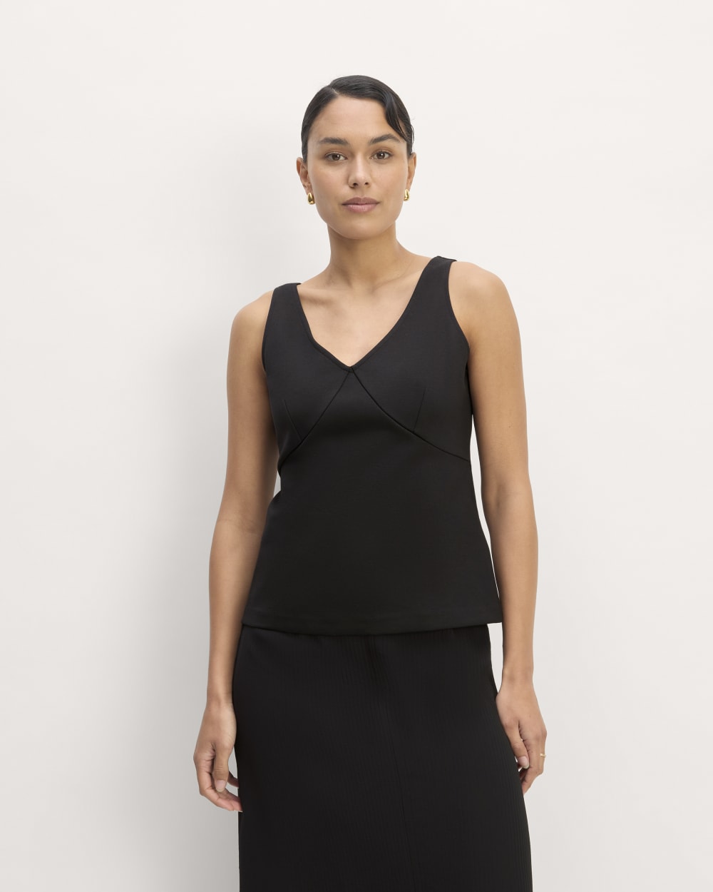 womens-dream-v-neck-tank-black | primary