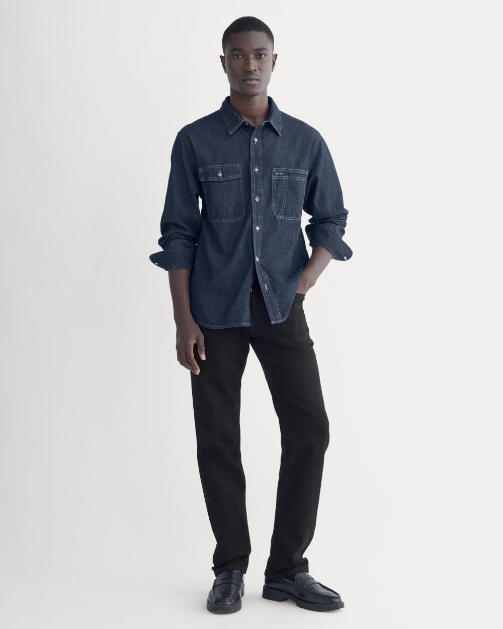 Everlane Denim Utility Shirt In Dark Indigo, Size Medium Everlane Denim Utility Shirt In Dark Indigo, Size Medium